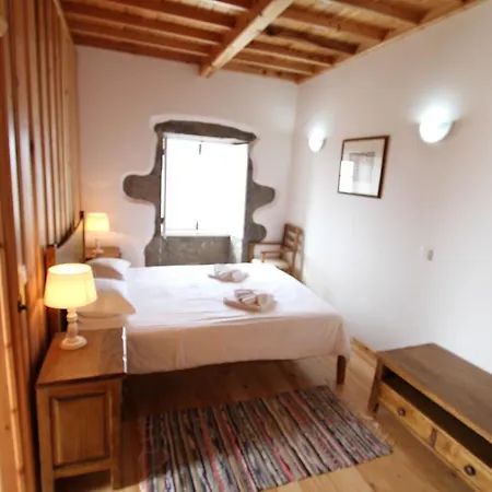 Vakantiehuis Casa Branca Da Chamine Cinco Ribeiras