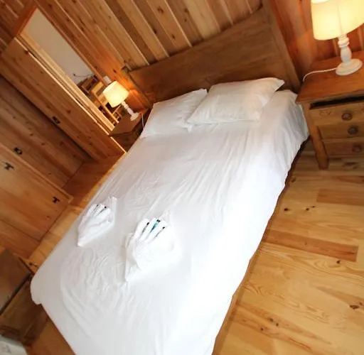 Casa Branca Da Chamine Holiday home Cinco Ribeiras